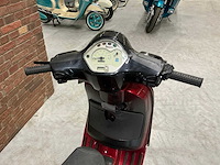 Vespa snorscooter lx 2t scooter - afbeelding 12 van  12