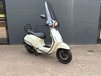 Vespa snorscooter sprint 50 scooter - afbeelding 3 van  7