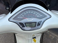 Vespa snorscooter sprint 50 scooter - afbeelding 7 van  7
