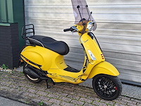 Vespa sprint 25km snorscooter 4-takt - afbeelding 6 van  7