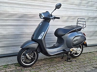 Vespa sprint 45km bromscooter 4-takt - afbeelding 2 van  7