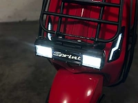 Vespa sprint 4t 80cc 2016, f-514-vd - afbeelding 27 van  29
