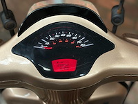 Vespa sprint 4t snorscooter (custom), dhl-92-z - afbeelding 13 van  23