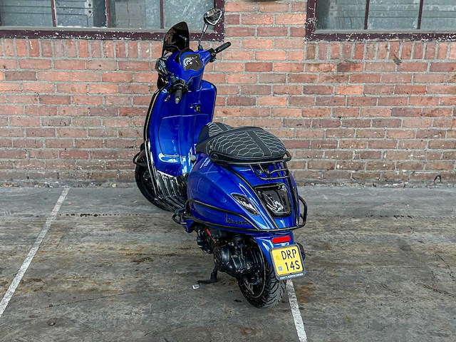 Vespa sprint 4t sport 80cc full option, drp-14-s - afbeelding 40 van  53