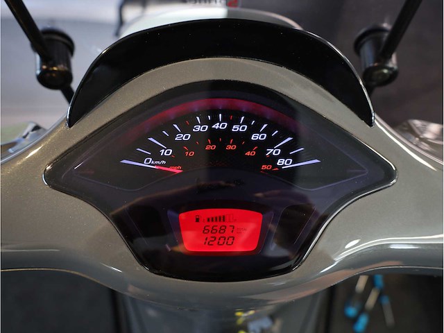 Vespa sprint 50 2022, fjp-54f - afbeelding 2 van  10