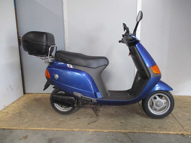 Vespa/piaggio sfera oldtimer - bromscooter - 2 takt - scooter - afbeelding 8 van  11