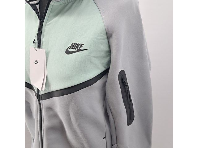 Vest, maat s, nike - afbeelding 2 van  4