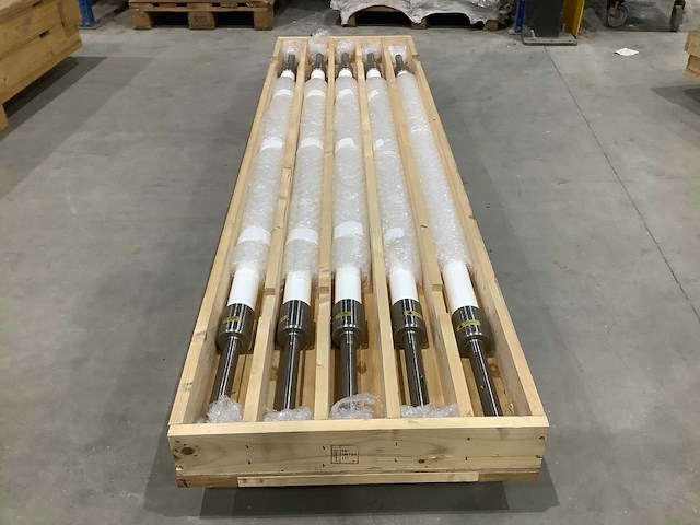 Vesuvius - 2024 - ee 26854 sd - keramische rollen - afbeelding 2 van  3