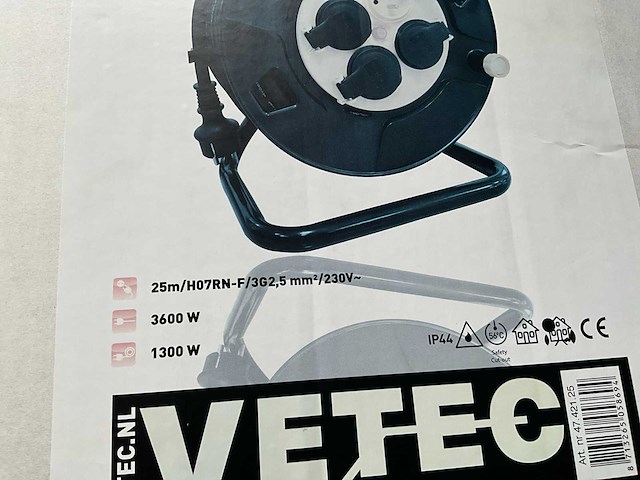 Vetec - tenso n2525c - 25 mtr - 3g x 2,5 mm2 - verlengkabelhaspels en -snoer - afbeelding 4 van  6