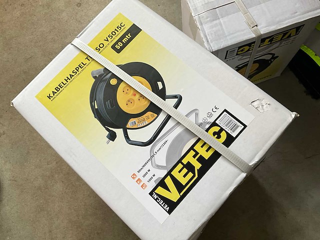 Vetec - tenso v501515c - 50 mtr - 3g x 1,5 mm2 - verlengkabelhaspels en -snoer - afbeelding 2 van  3