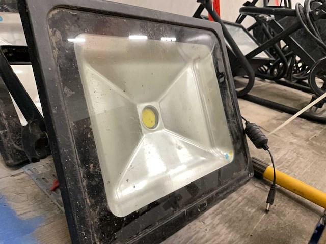 Vetec led bouwlamp (3x) - afbeelding 3 van  6