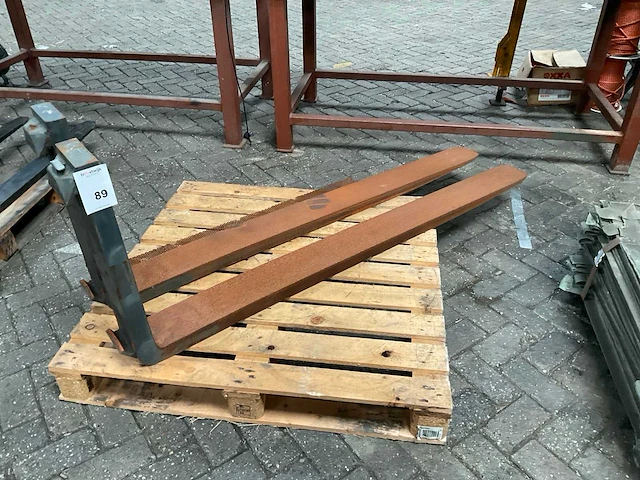 Vetter heftruck lepels (2x) - afbeelding 1 van  4