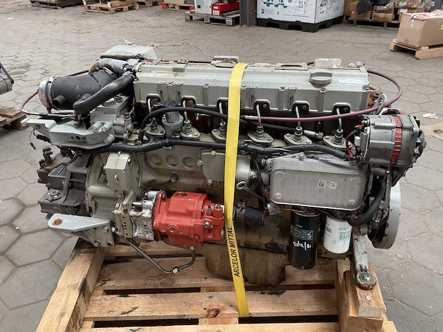Vetus deutz rdt66 e dieselmotor - afbeelding 6 van  7