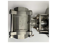 Vetus kld 2 inch 316 stainless steel electric ball valve with 24v actuator - afbeelding 8 van  8