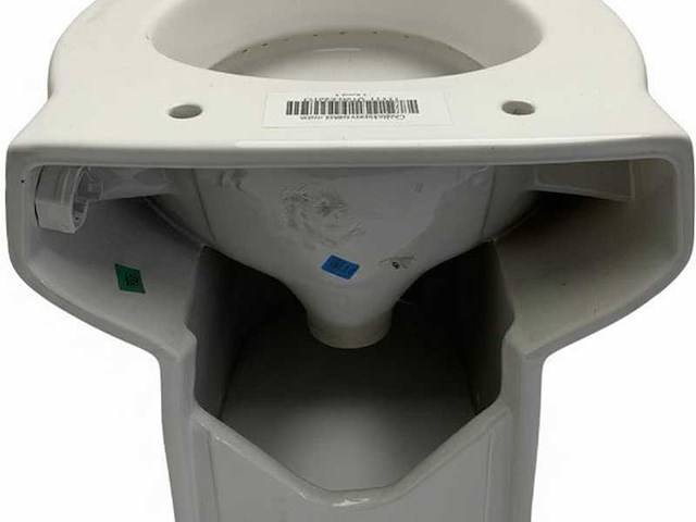 Vetus marine ceramic toilet bowl - durable compact sanitary fixture for boats and ships - afbeelding 4 van  4