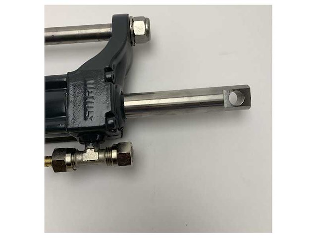 Vetus obc300 hydraulic steering cylinder for outboard engines - afbeelding 6 van  6