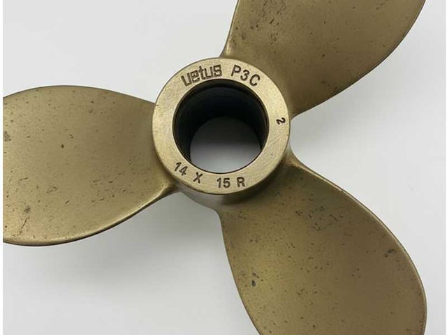 Vetus p3c14x15r 3-blade 14 x 15 inch propeller rh - afbeelding 4 van  4