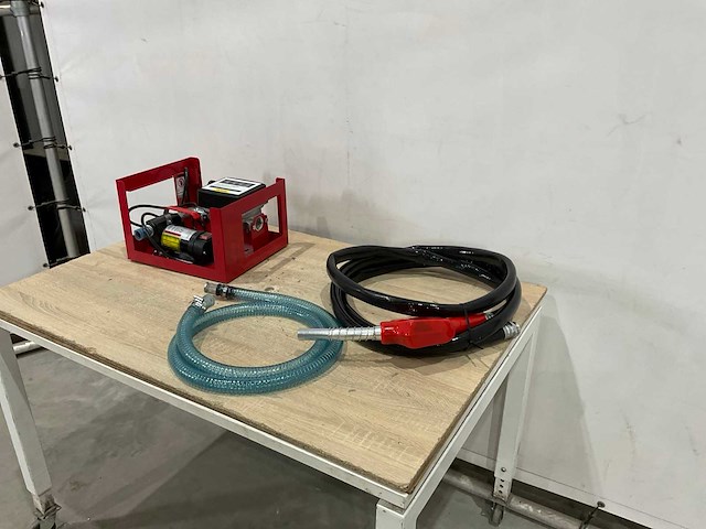 Vevor - diesel pomp - afbeelding 1 van  9