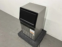 Vevor - imc9000b-cb - ijsblokjesmachine - afbeelding 1 van  6
