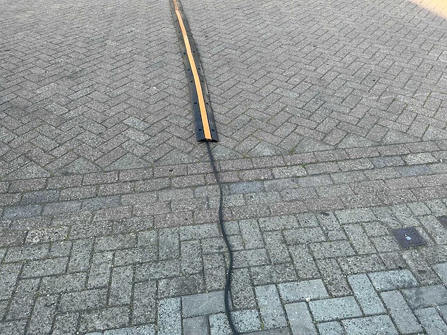 Vevor 1 meter kabelbeschermbrug (4x) - afbeelding 5 van  7