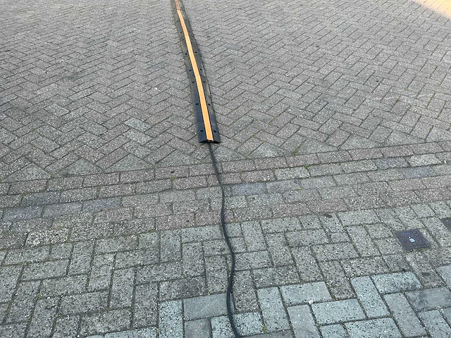 Vevor 1 meter kabelbeschermbrug (4x) - afbeelding 5 van  7