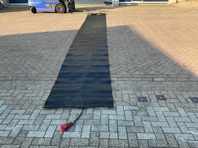 Vevor 10 meter kabelbeschermmat - afbeelding 2 van  4