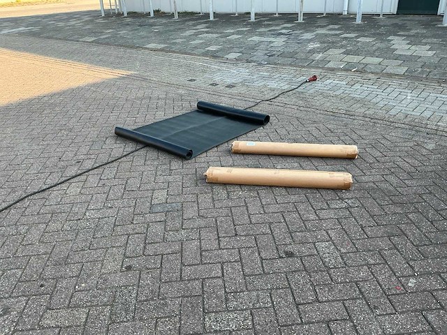 Vevor 2 meter kabelbeschermmat (3x) - afbeelding 2 van  5