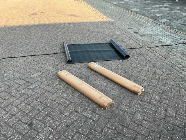 Vevor 2 meter kabelbeschermmat (3x) - afbeelding 1 van  5