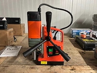 Vevor 8840 magnetische boormachine - afbeelding 2 van  7