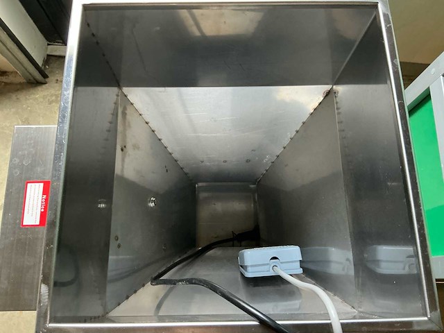 Vevor poedervulmachine en cia bg kiss doseerunit (2x) - afbeelding 17 van  18
