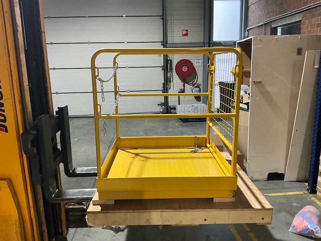 Vevor sta-platform voor vorkheftruck overige intern transport - afbeelding 4 van  11