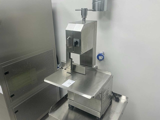 Vevor yf-210f vlees- en botzaagmachine - afbeelding 4 van  8