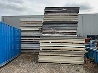 Vezel/cement plaatmateriaal