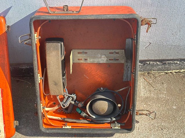 Vhf radio - afbeelding 2 van  2