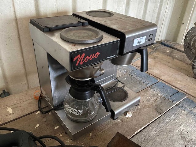 Vhh koffiemachine (2x) - afbeelding 2 van  6