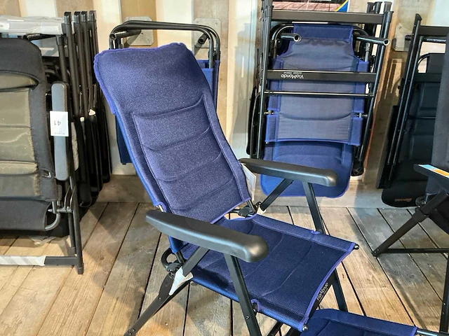 Viamondo azul piccolo kampeerstoel met voetenbank (4x) - afbeelding 9 van  10