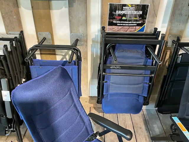 Viamondo azul piccolo kampeerstoel met voetenbank (4x) - afbeelding 2 van  10