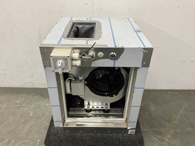 Vianen - afzuigmotor - afbeelding 10 van  10