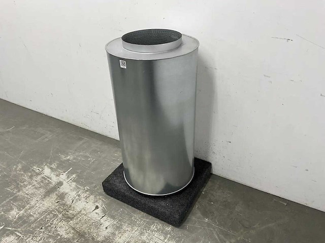 Vianen - koolstoffilter ø 56 cm - afbeelding 1 van  5