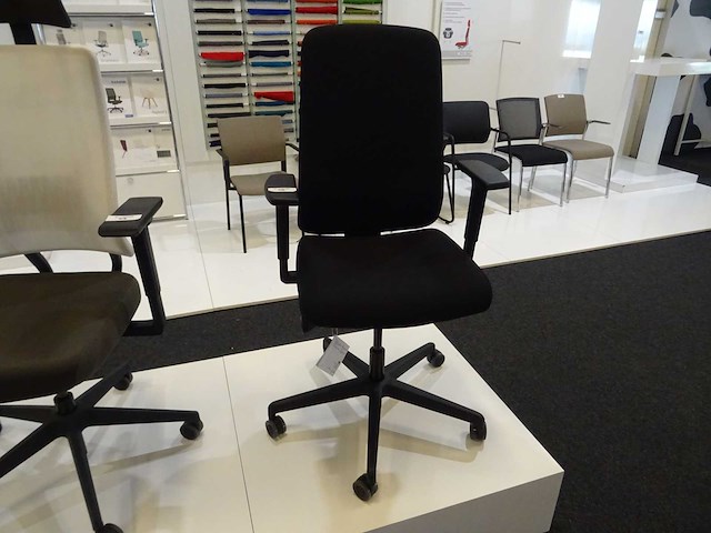 Viasit - prompt too - bureaustoel - afbeelding 1 van  3