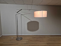 Vibia - balance - jordi vilardell - vloerlamp - floor lamp - afbeelding 1 van  9