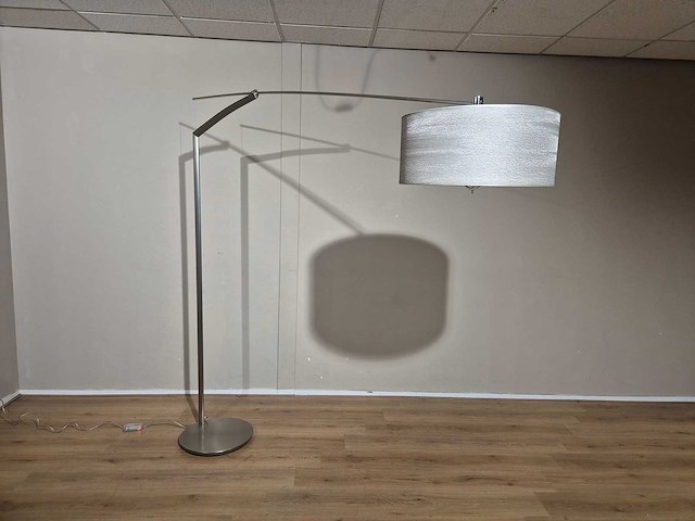 Vibia - balance - jordi vilardell - vloerlamp - floor lamp - afbeelding 3 van  9