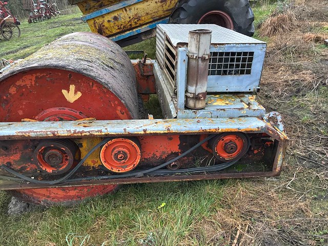 Vibrerende grondwals - afbeelding 3 van  8