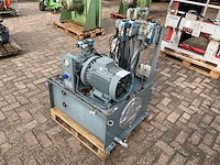 Vickers im-1385 hydraulisch aggregaat - afbeelding 2 van  9