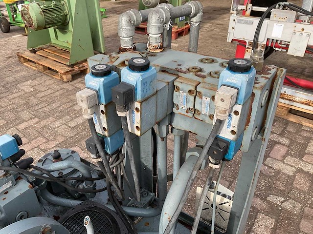 Vickers im-1385 hydraulisch aggregaat - afbeelding 7 van  9