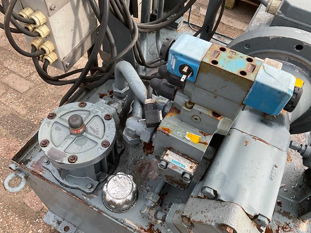 Vickers im-1385 hydraulisch aggregaat - afbeelding 9 van  9