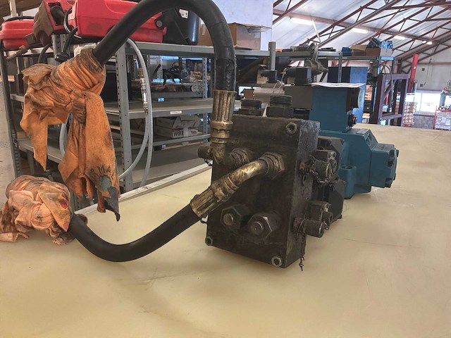 Vickers / rexroth porportioneel ventiel iso 4401 hydro unit (2x) - afbeelding 5 van  8