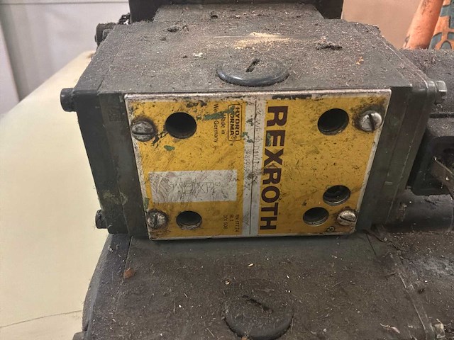 Vickers / rexroth porportioneel ventiel iso 4401 hydro unit (2x) - afbeelding 8 van  8