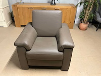 Vicky lederen fauteuil - afbeelding 2 van  14