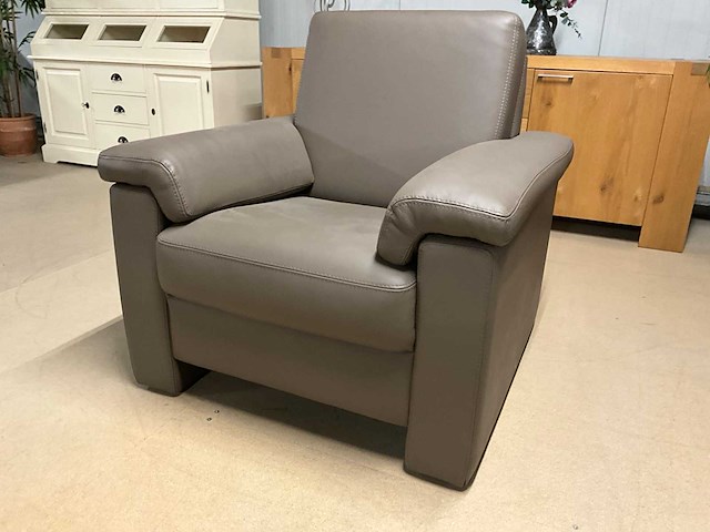Vicky lederen fauteuil - afbeelding 1 van  14